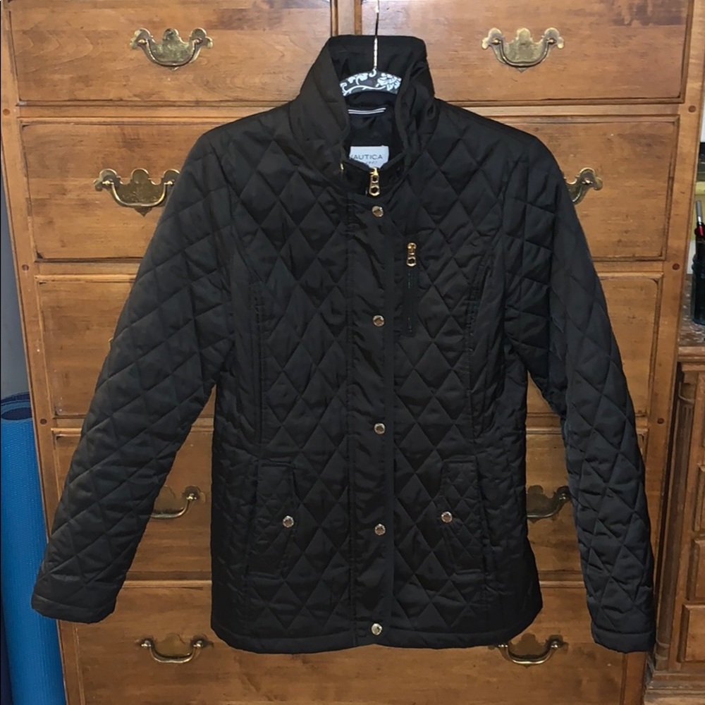 FINAL SALE. Like New Nautica Coat 😍